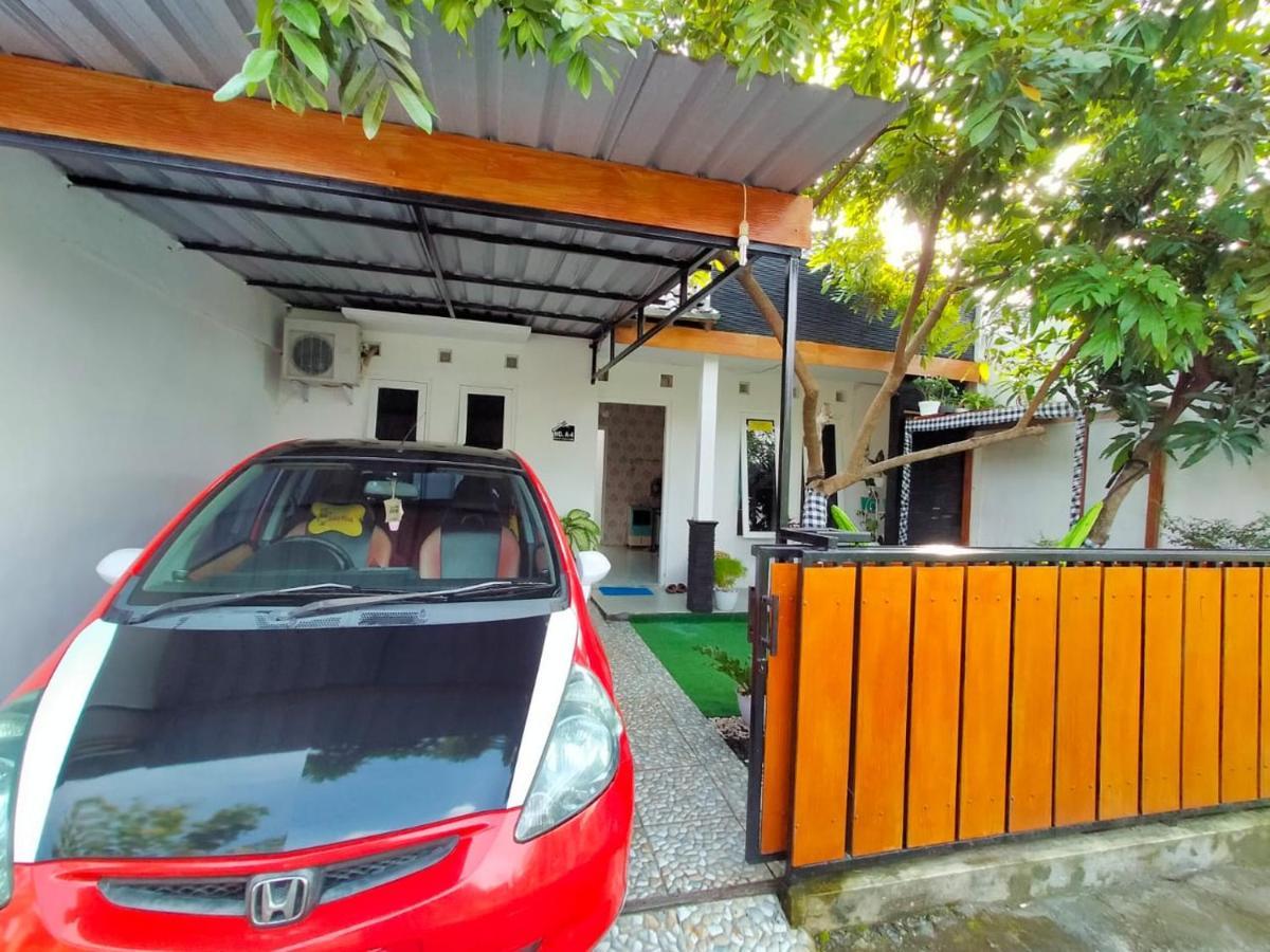 Shifana Homestay Syariah Jogyakarta Zewnętrze zdjęcie